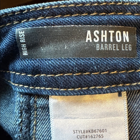 Kut from the Kloth Ashton Barrel Leg high rise Cropped Jeans Womens 12 pockets - Picture 11 of 16